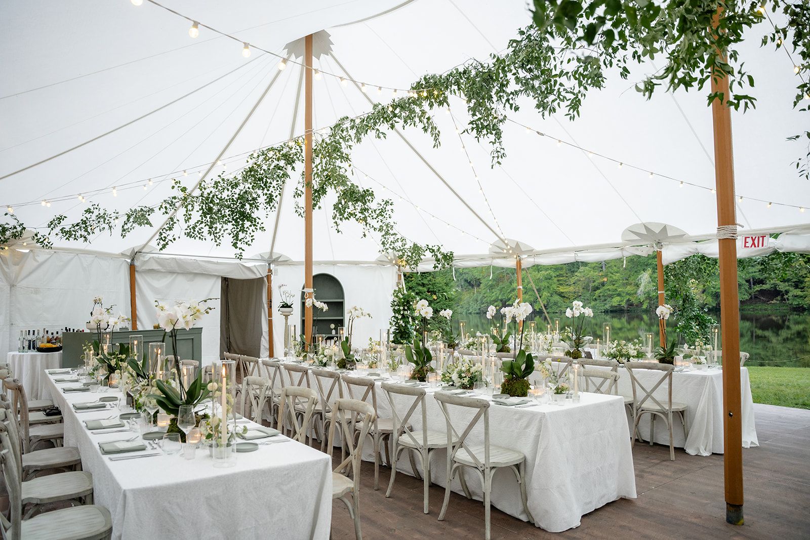 A tented dinner by Catering by Fleuri